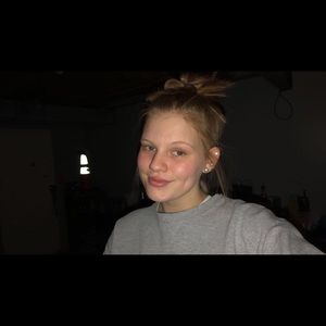 Meet your Posher, Kyla